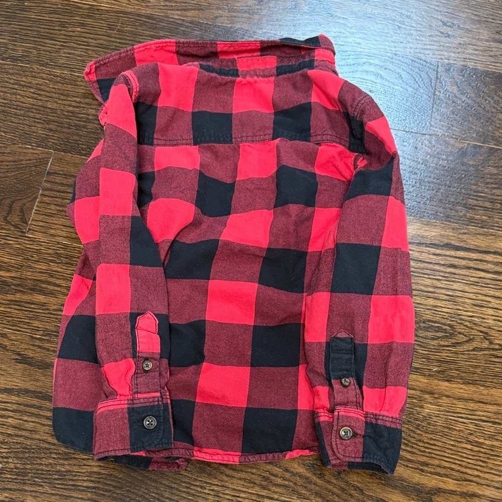 Carter's Red and Black buffalo Plaid Button Down Shirt size 6 - Picture 4 of 4